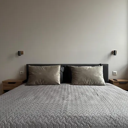 Apartments Central - 5 Min Walk To Old Town & Harbour *